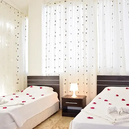 Appartement Violet 2 *